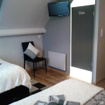 D'hotes La Maison Neuve Alojamento de Acomodação e Pequeno-almoço