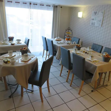 فندق مبيت وإفطار D'hotes La Maison Neuve