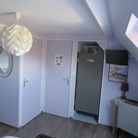 D'hotes La Maison Neuve Bed & Breakfast 3*