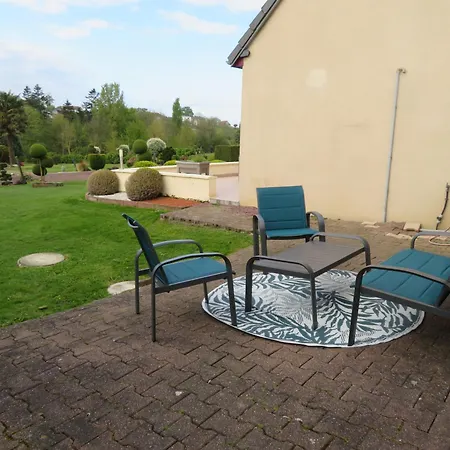 D'hotes La Maison Neuve فندق مبيت وإفطار 3*
