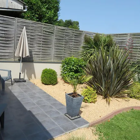 D'hotes La Maison Neuve Bed & Breakfast Saint-Loup (Manche)