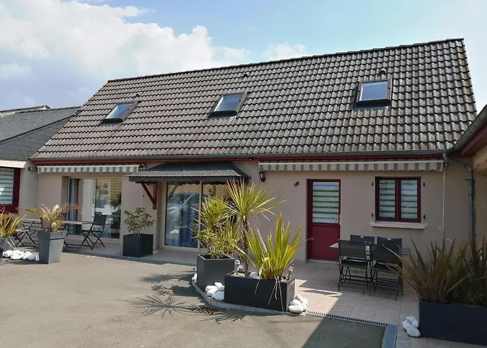 D'hotes La Maison Neuve Bed & Breakfast 3*