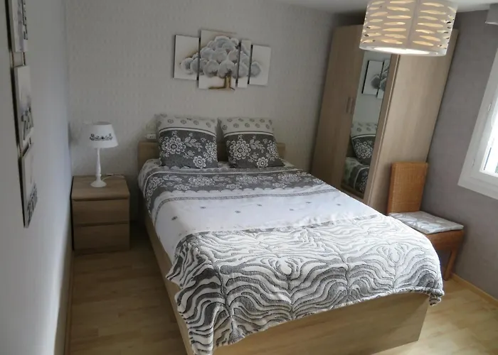 Bed & Breakfast D'hotes La Maison Neuve 3*