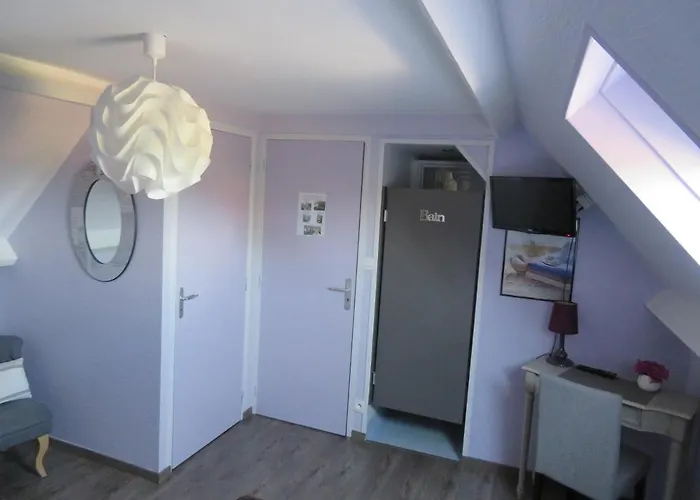 D'hotes La Maison Neuve Bed and breakfast 3*